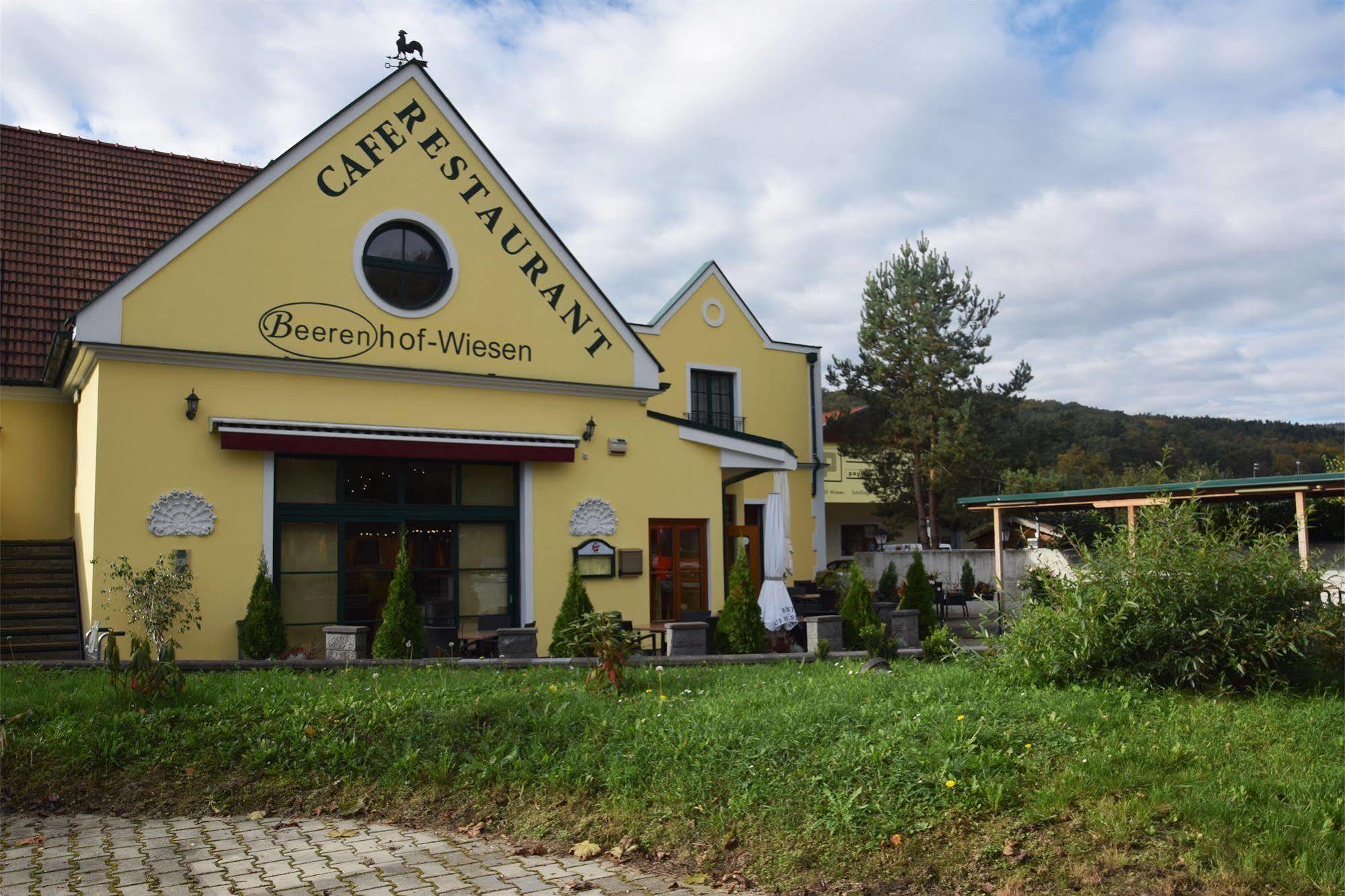 Hotel Beerenhof Wiesen Mattersburg Exterior foto